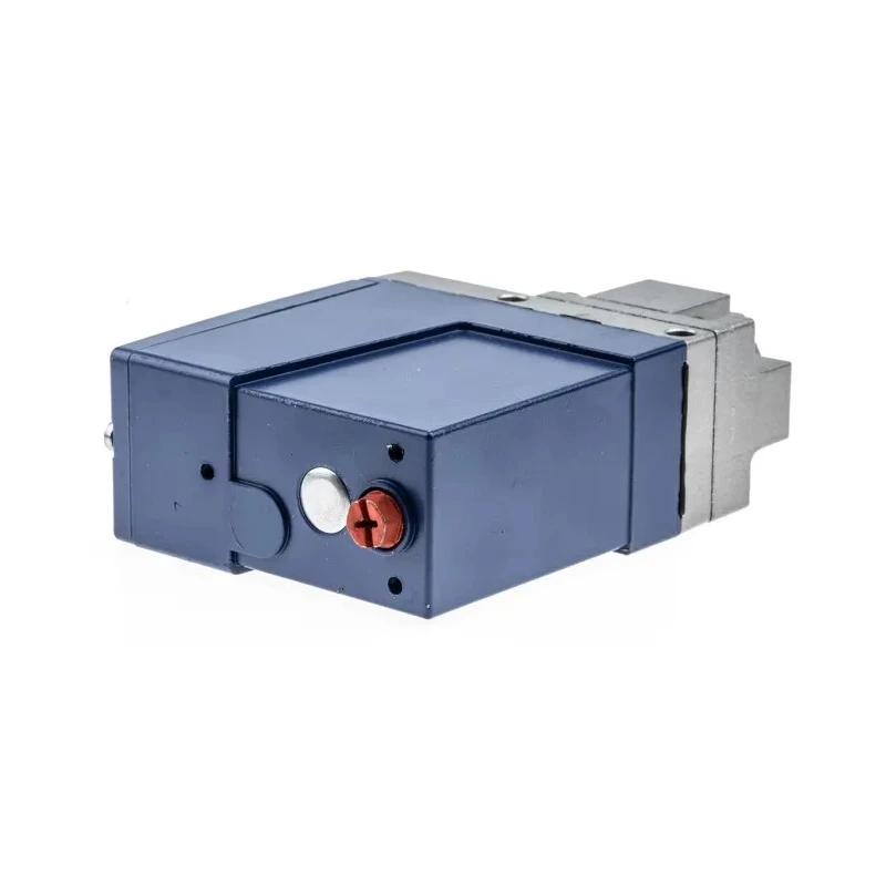 Telemecanique Sensors XMLA Series Pressure Sensor, Relay Output, Differential Reading, 10 bar to 160 bar, Zinc XMLA160D2S11