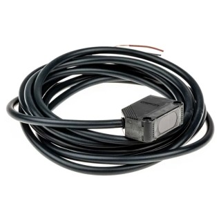 Omron Diffuse Photoelectric Sensor Block Sensor 1 m Detection Range NPN Output IP67 E3Z-D62 2M