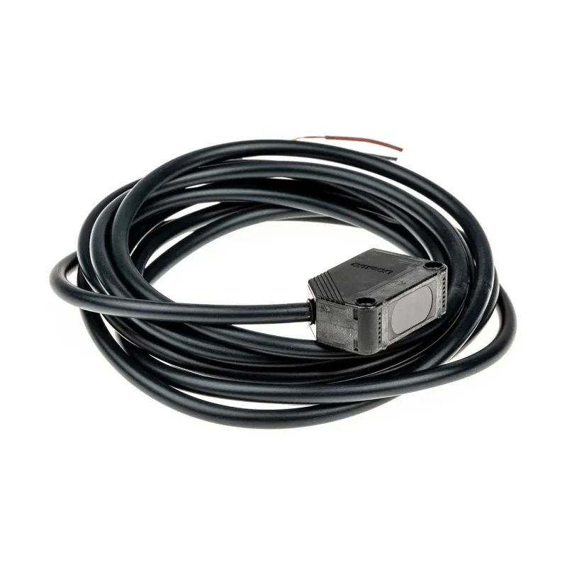 Omron Diffuse Photoelectric Sensor Block Sensor 1 m Detection Range NPN Output IP67 E3Z-D62 2M