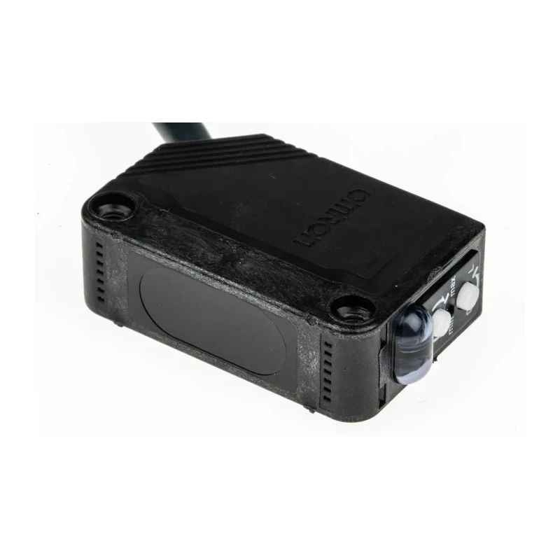 Omron Diffuse Photoelectric Sensor Block Sensor 1 m Detection Range NPN Output IP67 E3Z-D62 2M