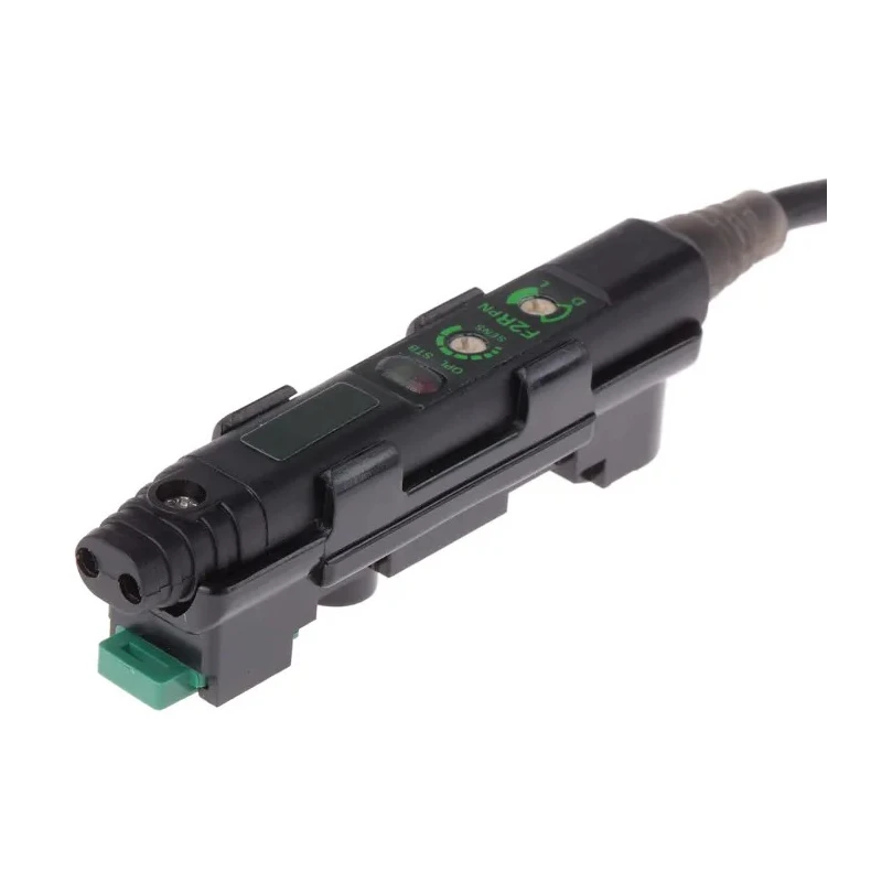 RS PRO Plastic Fibre Optic Sensor PNP Output IP65 24V dc IP65