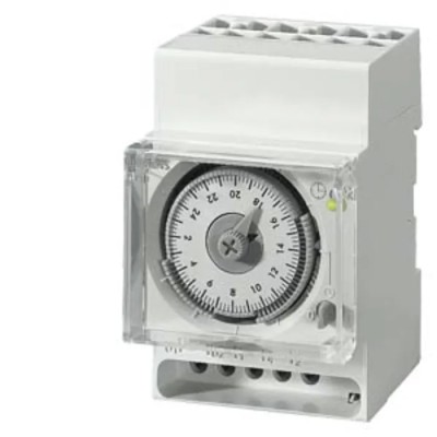 Siemens Analogue SENTRON DIN Rail Time Switch 230V 7LF5300-5
