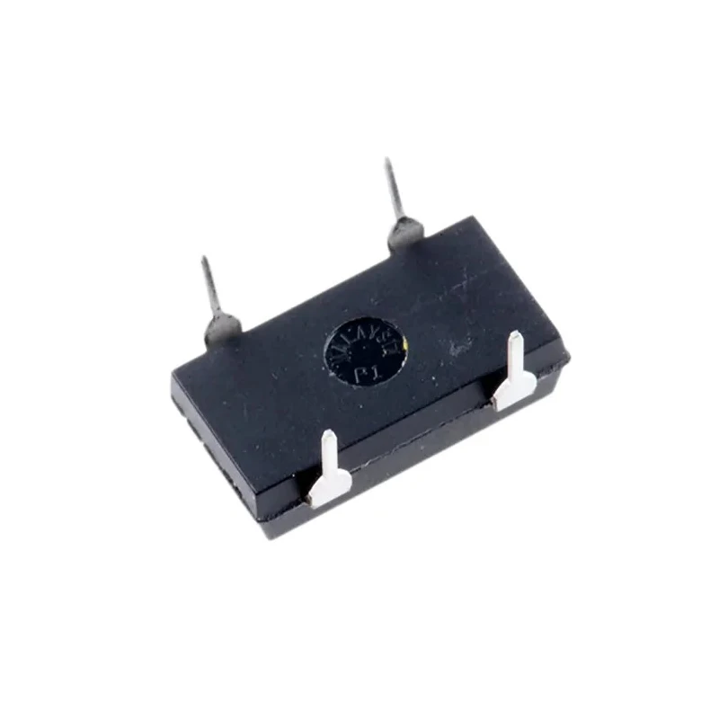 Epson 20MHz XO Oscillator ±50 ppm CMOS 4-Pin PDIP Q3204DC21000500