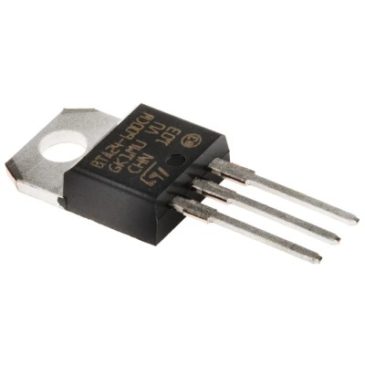STMicroelectronics Through Hole 3-Pin TRIAC 600 V, Gate Trigger 1.3 V BTA24-600CWRG