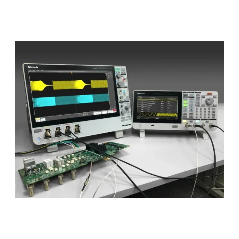 Tektronix Arbitrary Function Generator 2-Channel 100 MHz Max, 1 Hz Min, Touch Screen AFG31102