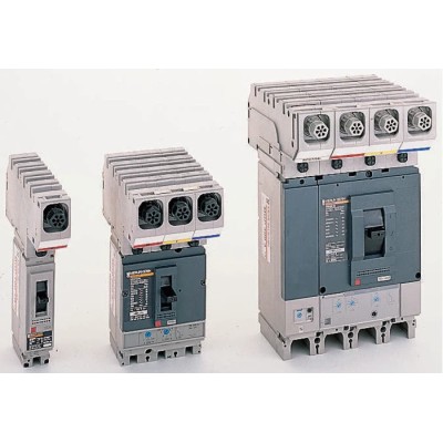 Schneider Electric PowerPact4 MGP Molded Case Circuit Breaker 1-Pole 30A Breaking Capacity 25kA 230V AC Panel 
