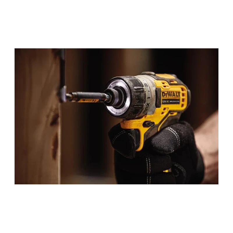 DeWALT 12V XR Brushless Sub-Compact Cordless Screwdriver 8 Nm, 1050 RPM, 2Ah Batteries DCF601D2-GB