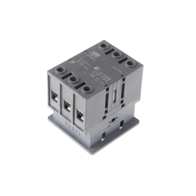 ABB 3-Pole Panel Mount Non-Fused Isolator Switch, IP20, 80A, 560 kW OT80FT3 1SCA105431R1001