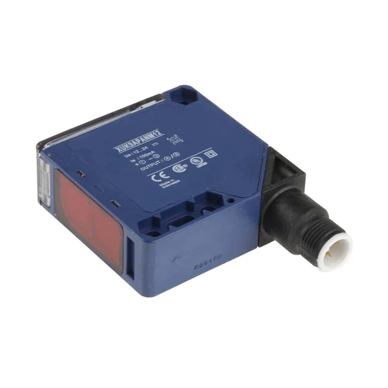 Telemecanique Sensors Polarised Retroreflective Compact Photoelectric Sensor 24V DC 100mA IP65 50x50mm XUK9APANM12