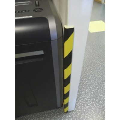 RS PRO Black, Yellow Angled Corner Impact Protector 750 mm Length x 30 mm Width x 8 mm Thickness 724-9788