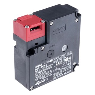 Omron Solenoid Interlock Switch, Power to Unlock, 24V DC, IP67, Plastic Housing, 1 NO/1 NC, 50mA Contact Current D4NL