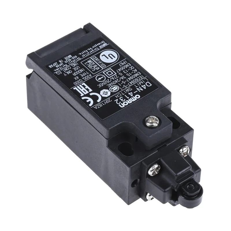 Omron D4n Series Roller Plunger Interlock Switch 1 NO/1 NC Contact, IP67 Polyester Housing, 4A Current Rating 