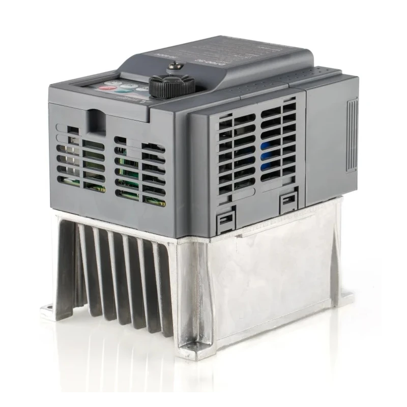 Mitsubishi Electric Inverter Drive, 3 Phase, 3.7 kW, 400 V AC, 8 A, Variable Frequency Vector Control FR-D740-080SC-EC