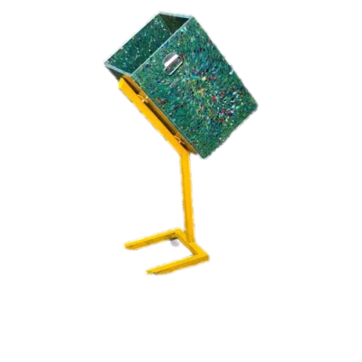 designer-dustbin-made-from-waste-plastic-26758