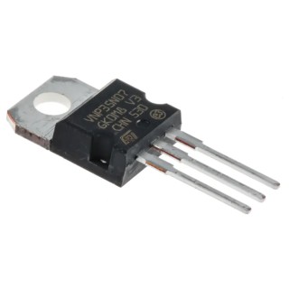 STMicroelectronics High Side OMNIFET Fully Auto Protected Power MOSFET Power Switch IC 3-Pin TO-220 VNP35N07-E