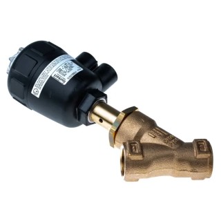 Burkert Angle Type Pneumatic Actuated Valve Stainless Steel 16 Bar 3/4 in 185356
