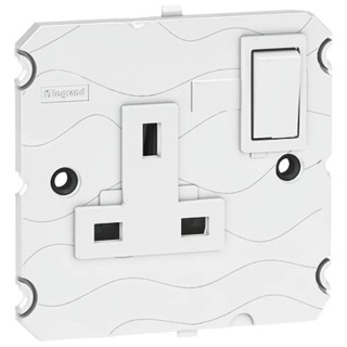 Legrand 13A White 1 Gang Plug Socket Arteor Indoor Type G British Standard 230V 5 721 47