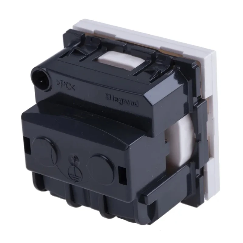 Legrand 16A White 1 Gang Plug Socket Arteor Indoor Type E 5 720 21