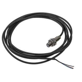 RS PRO Cylindrical Inductive Proximity Sensor M8 x 1 Thread Size PNP Output 30V DC 200mA 2mm Detection 32mm Length 206-6134