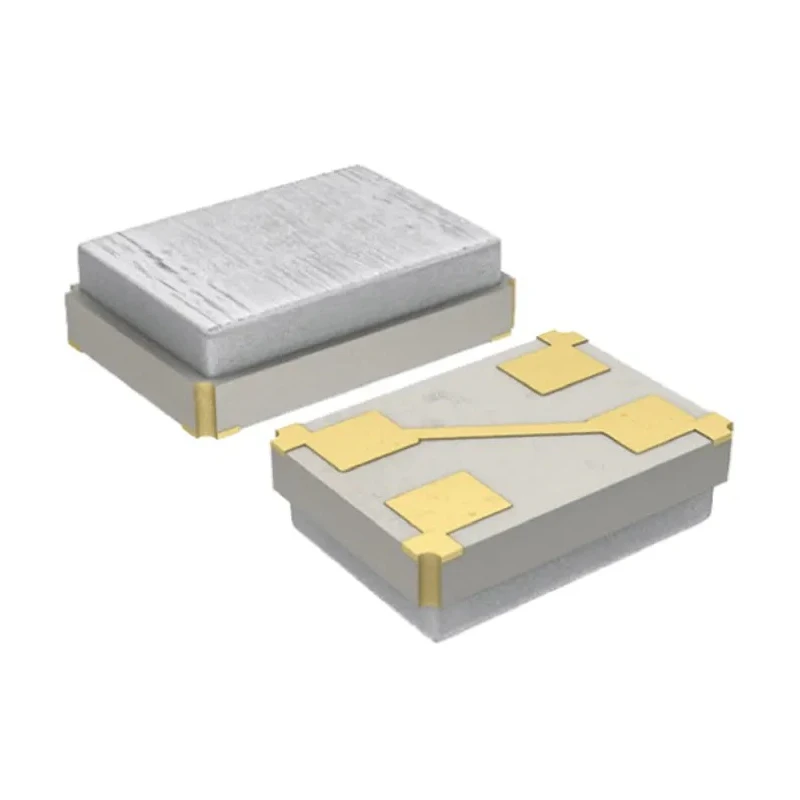 Murata 27.12 MHz Crystal Surface Mount Cap Chip 3-Pin 2mm x 1.6mm x 0.7mm ±20 ppm Frequency Tolerance XRCGB27M120F2P00R0