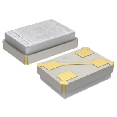 Murata 32 MHz Surface Mount Cap Chip Crystal Resonator ±20 ppm Frequency Tolerance 6pF Load Capacitance XRCGB32M000F2P00R0