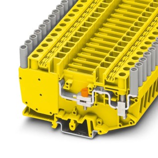 Phoenix Contact Test Disconnect Terminal Block Yellow 0.5 mm² to 10 mm² Screw Connection 500V 41A 1-Level URTK/SP YE 3070517
