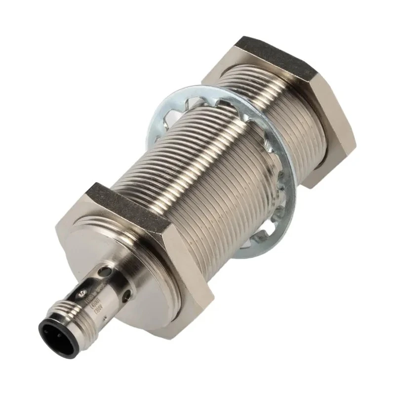 Omron Cylindrical Inductive Proximity Sensor M30 PNP, 30V DC, 200mA, 15mm Detection Distance E2B-M30LS15-M1-B1