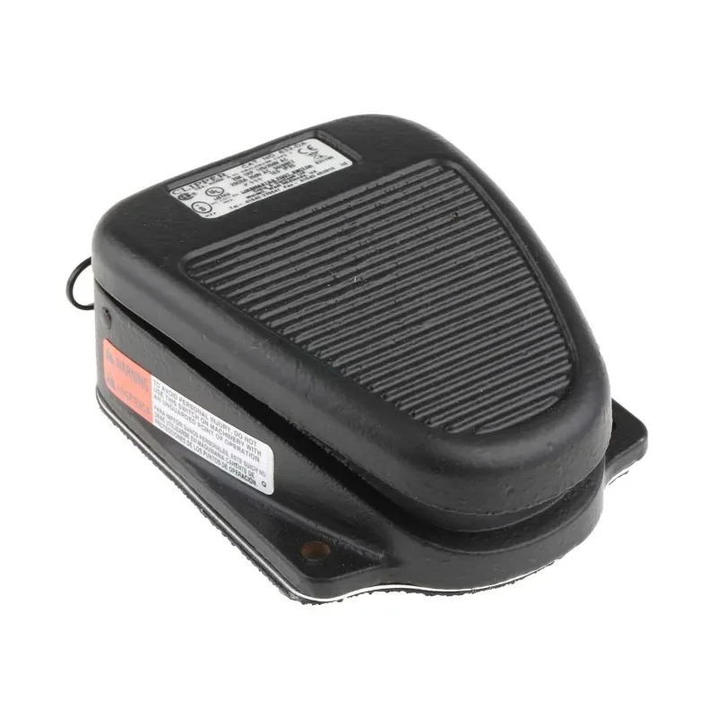 RS PRO Medium Duty Latching Clipper Foot Switch SPCO Cast Iron 10A Contact Current 250V ac 116-732