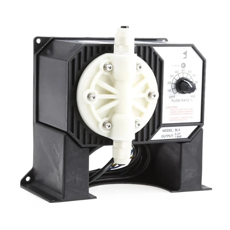 Hanna Instruments Diaphragm Electric Positive Displacement Pump, 5 L/h Flow Rate, 101.5 psi Pressure, 240V AC, 200W BL5-2