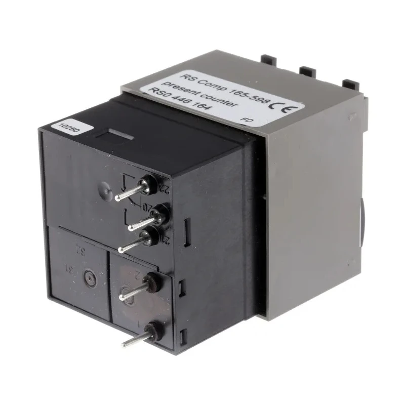 Hengstler Subtracting Preset Panel Mount Digital Counter 5 Digit 25 Hz 24V DC 0 446 164