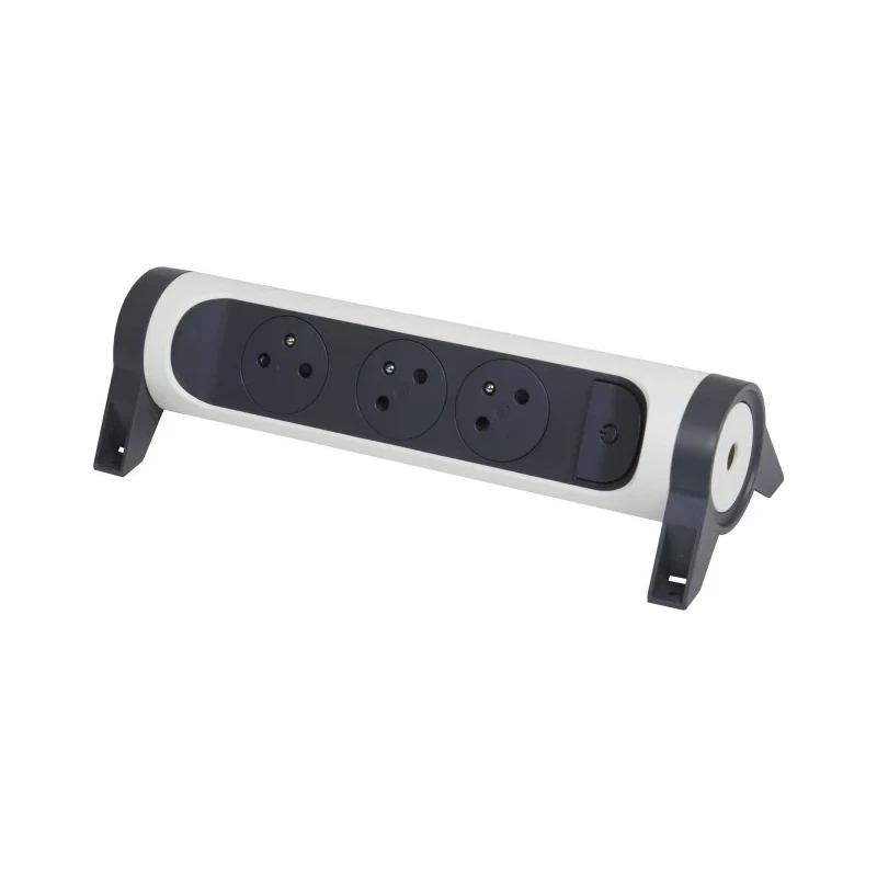 Legrand 3 Socket Type E Extension Lead 16 A Current 3680 W Power 50 Hz FREQUENCY 049464