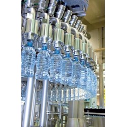 pet-bottle-filling-machine-fully-automatic-3