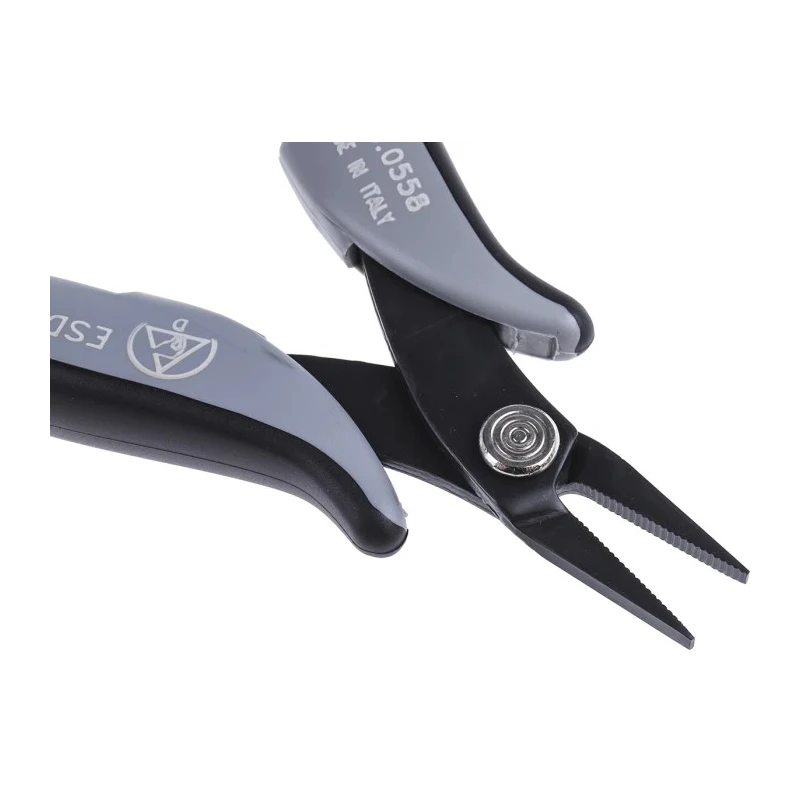 RS PRO Flat Nose Plier, 140mm Overall Length, 20mm Jaw, Soft Grip Handle, ESD Safe 245-0558