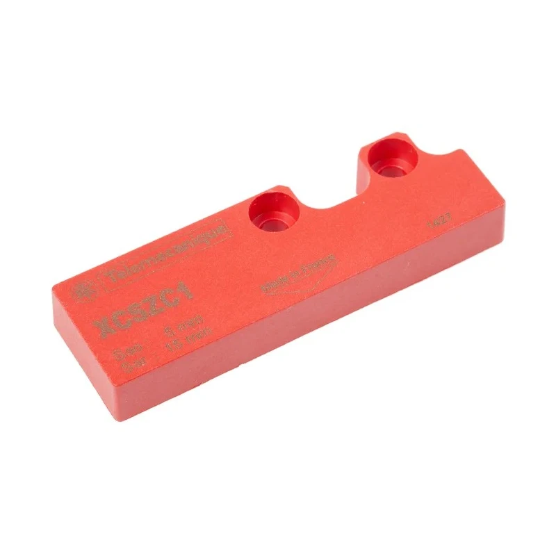 Telemecanique Sensors Magnetic Non-Contact Safety Switch Thermoplastic Housing 24V dc 1 NC 1 NO Screw XCSZC1