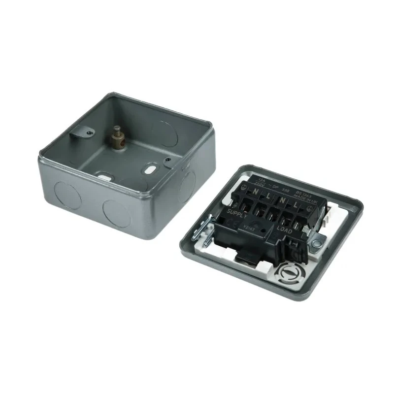 MK Electric 13A 1 Gang Switched Fused Spur High Grade Thermoset Urea Moulded White High Gloss K962 ALM