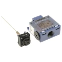 Telemecanique Sensors OsiSense XC Series Cats Whisker Limit Switch, 1 NO/1 NC, IP66, Zinc Alloy Housing, 240V AC, 3A 