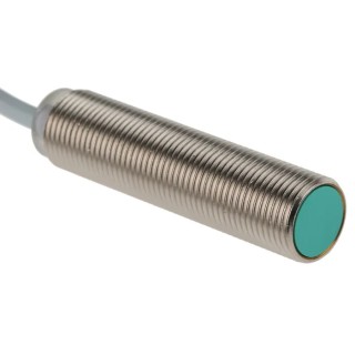 Pepperl + Fuchs Threaded Barrel Inductive Proximity Sensor M12 x 1, NPN Output, 36 V DC 200mA, 4 mm NBB4-12GM50-E0