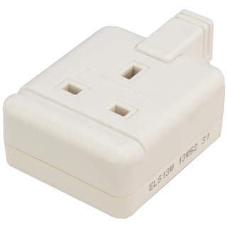 RS PRO 1 Socket Type G Trailing Socket 240V Heavy Duty High Impact Construction 296-3486