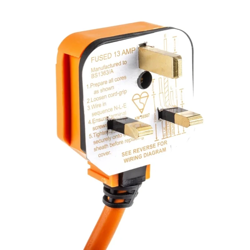RS PRO 2 m 4 Socket Type G Extension Lead Power Strips, 240V, 13A, Heavy Duty Rubber Cord 296-3694