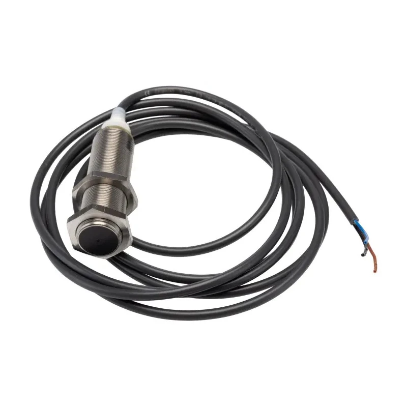 Omron Threaded Barrel Inductive Proximity Sensor M18 PNP, 24 V DC, 8 mm Detection, 240 V AC, 32 V DC, 200 mA E2AS18LS08WPB12M