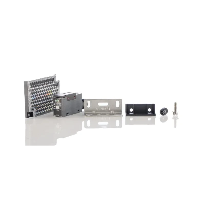 Omron Retroreflective Photoelectric Sensor Block Sensor 100 mm to 2 m Detection Range PNP Output IP67 E3S-AR86