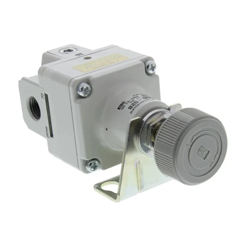 SMC Pneumatic RC Outlet Regulator 1/4 in 0.005 MPa Maximum Operating Temperature 60°C IR20 