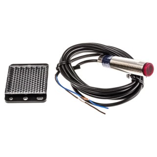 Telemecanique Sensors Polarised Retroreflective Barrel Photoelectric Sensor, Relay Output, M18 Thread, 2 m XU9M18MA230