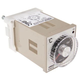 Omron On-Off Temperature Controller 4 Input, 4 Output Relay 240V AC, DIN Rail, Flush Panel Mount E5C2-R20K 100-240VAC 0-200