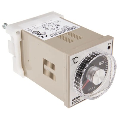 Omron On-Off Temperature Controller 4 Input, 4 Output Relay 240V AC, DIN Rail, Flush Panel Mount E5C2-R20K 100-240VAC 0-200