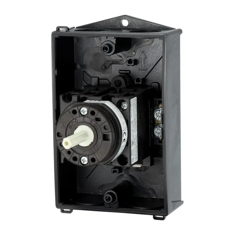 Eaton 3-Pole Surface Mount Isolator Switch, IP65, 100A, 5.5 kW, Black Handle, Series T0-3, Model 