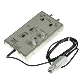 Tektronix Differential Preamplifier Oscilloscope Module 1 MHz, Selectable Gain 100/10/1/0.1, ADA400A