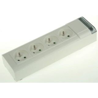 Legrand 16A 250V AC 4 Gang Trailing Socket Type E 0 506 10