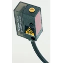 Baumer Diffuse Photoelectric Sensor Block Sensor 22 mm to 130 mm Detection Range PNP Output IP65 OHDK 10P5101
