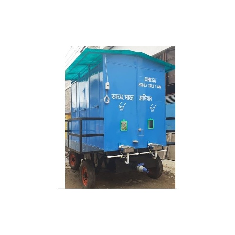 6-seater-mobile-toilet